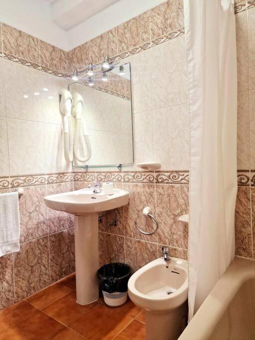 Comfortable Centrally Located Apartment Playa Fanabe Luaran gambar