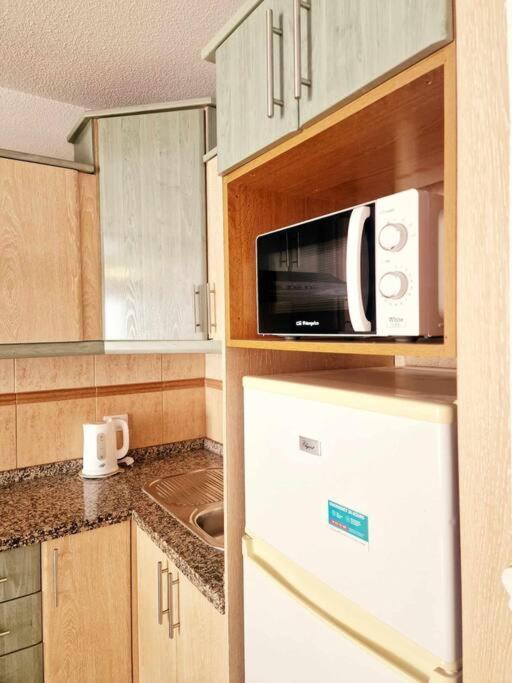 Comfortable Centrally Located Apartment Playa Fanabe Luaran gambar